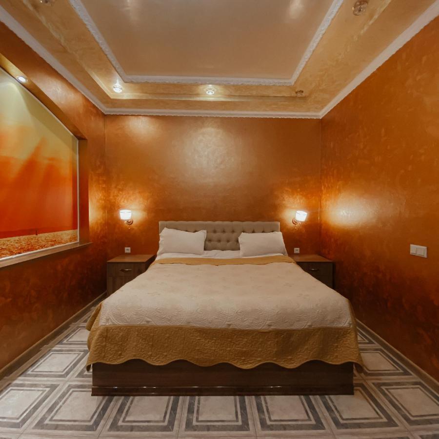 Galeon Hotel Biškek Exteriér fotografie