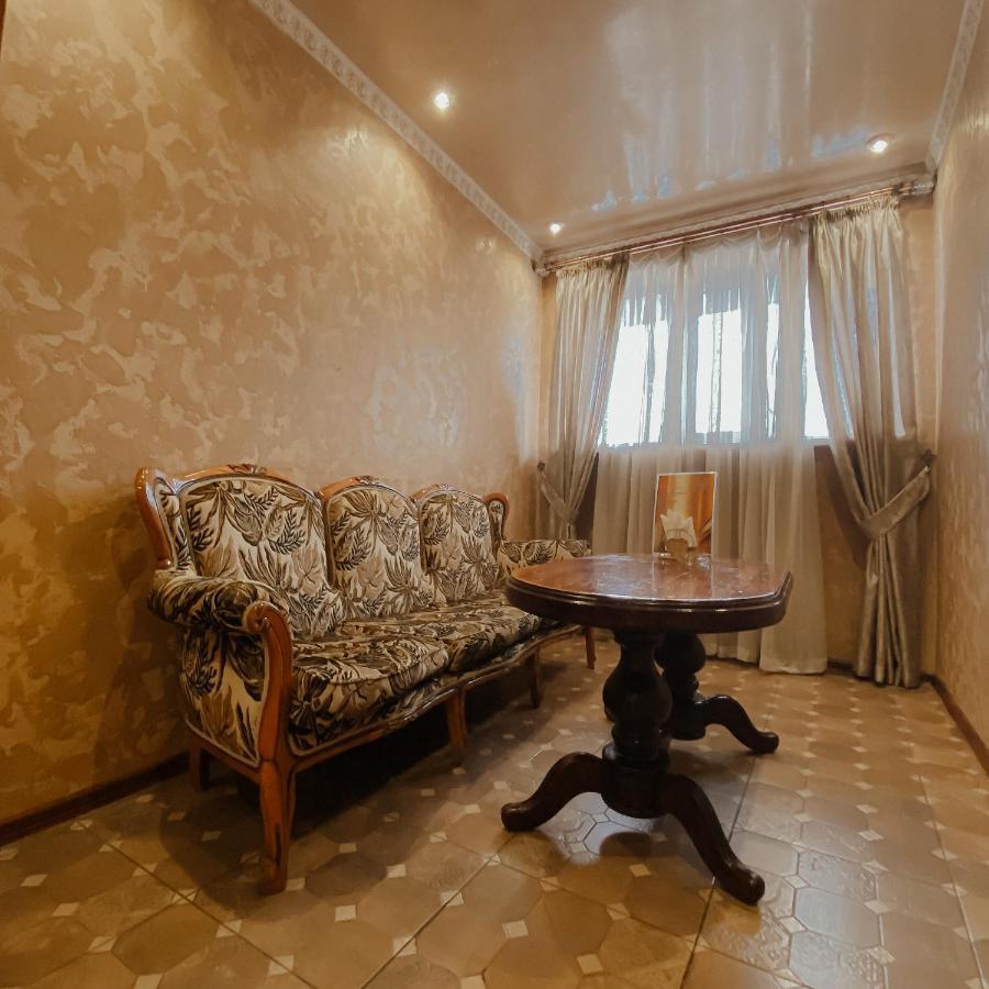 Galeon Hotel Biškek Exteriér fotografie