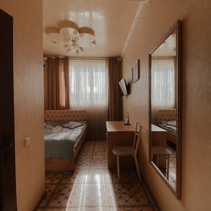Galeon Hotel Biškek Exteriér fotografie